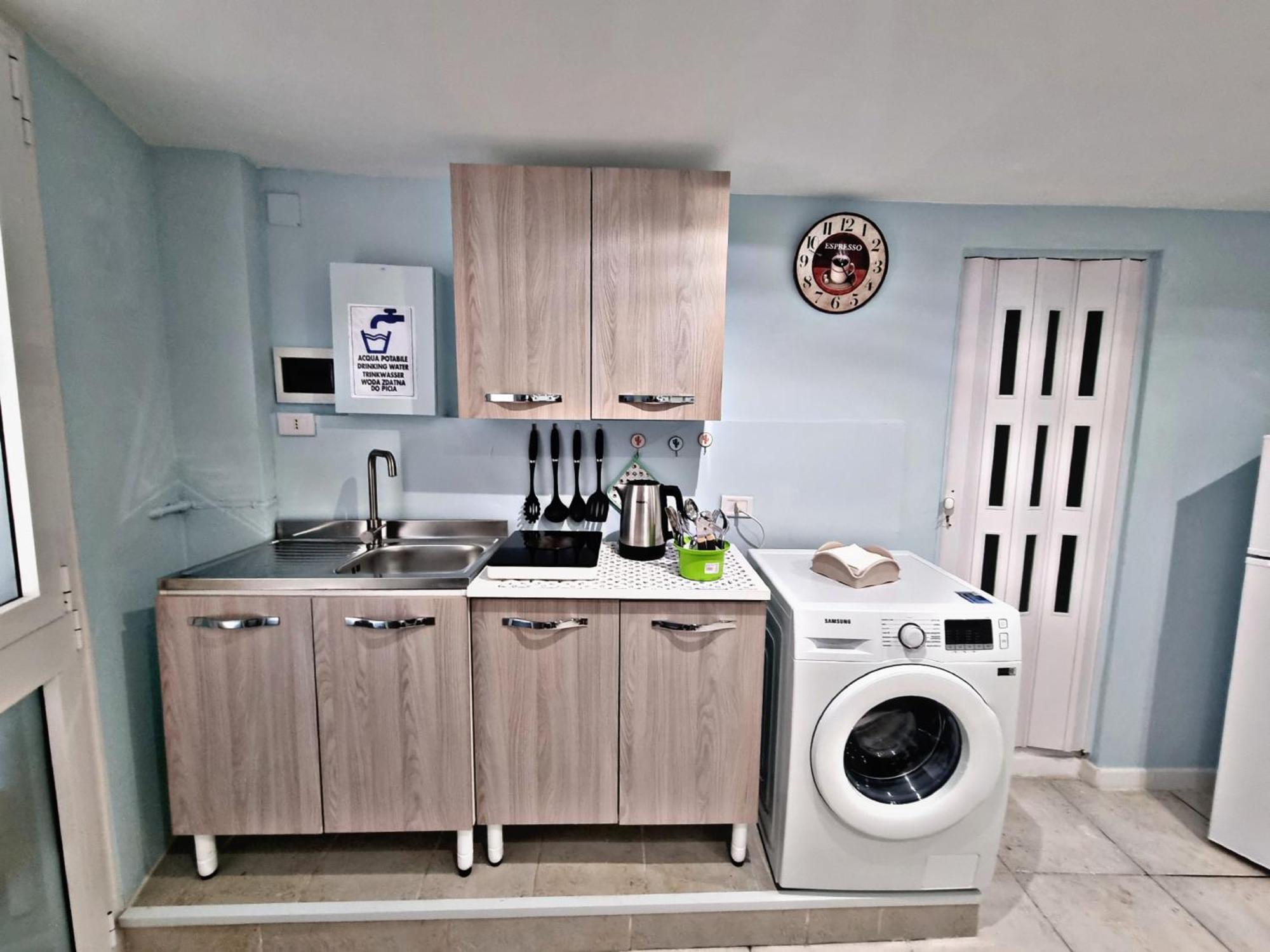 Manfredi Home Bari Buitenkant foto